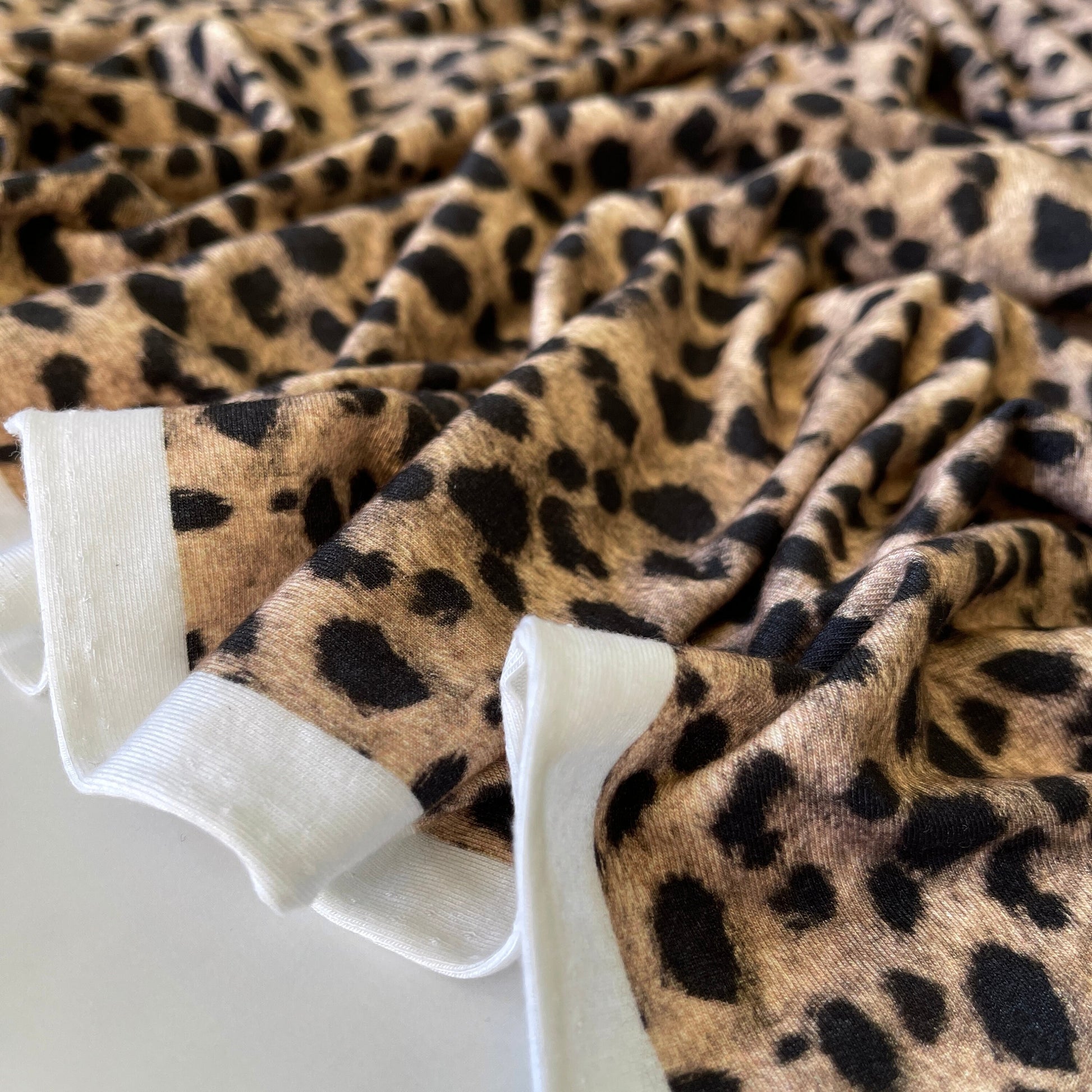 Leopard Animal Print Rayon Spandex 4 Way Stretch Jersey Knit Fabric by The Yard Soft Fabric for Clothes Clothing Legging EZ12