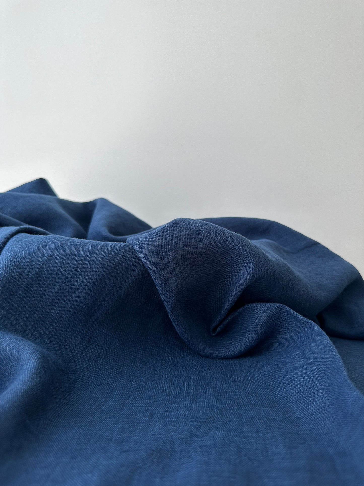 indigo linen fabric breathable apparel material