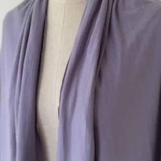 Short video showcasing the luxurious merino wool fabric. 