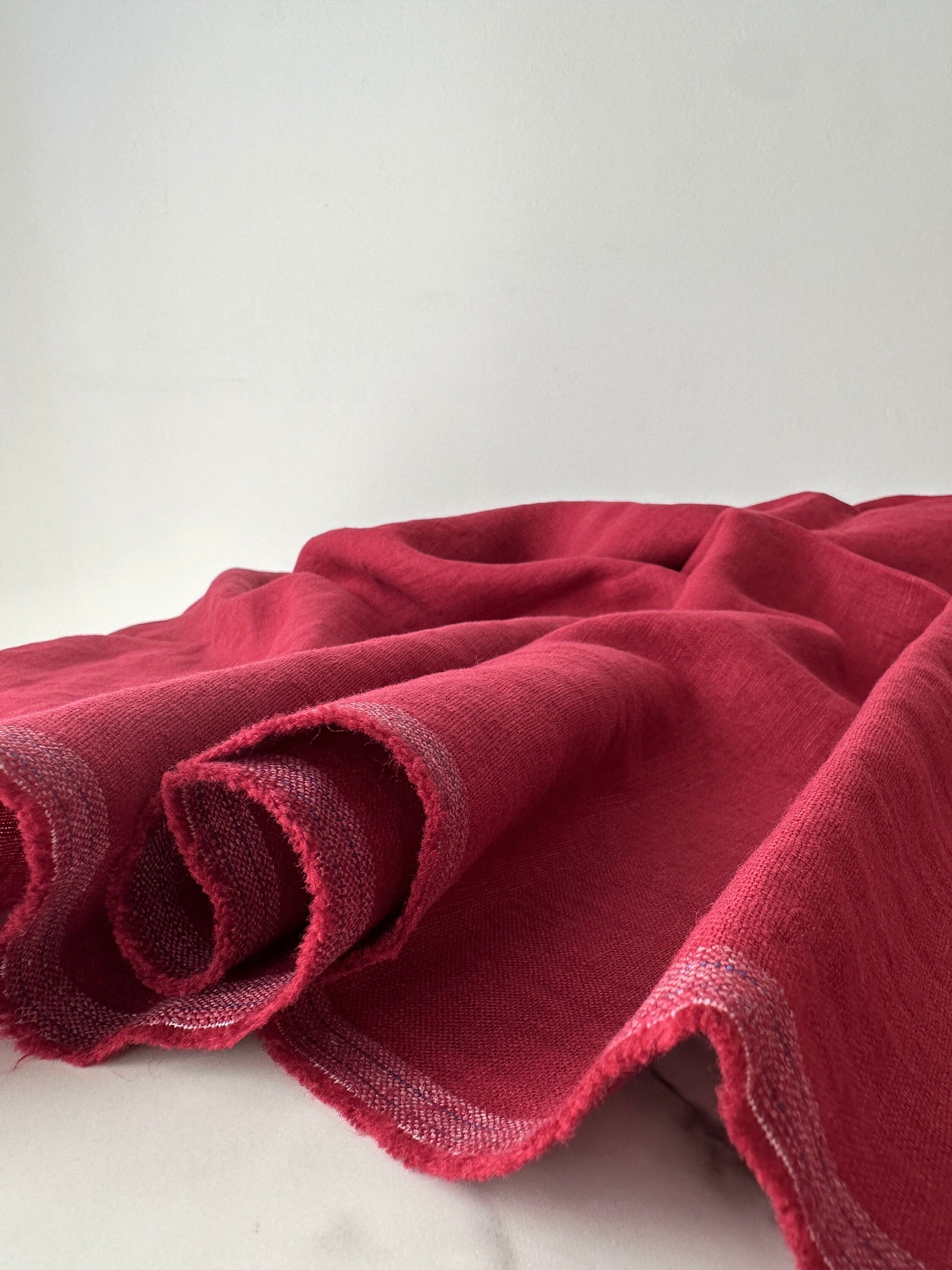 European red garnet linen fabric breathable clothing material
