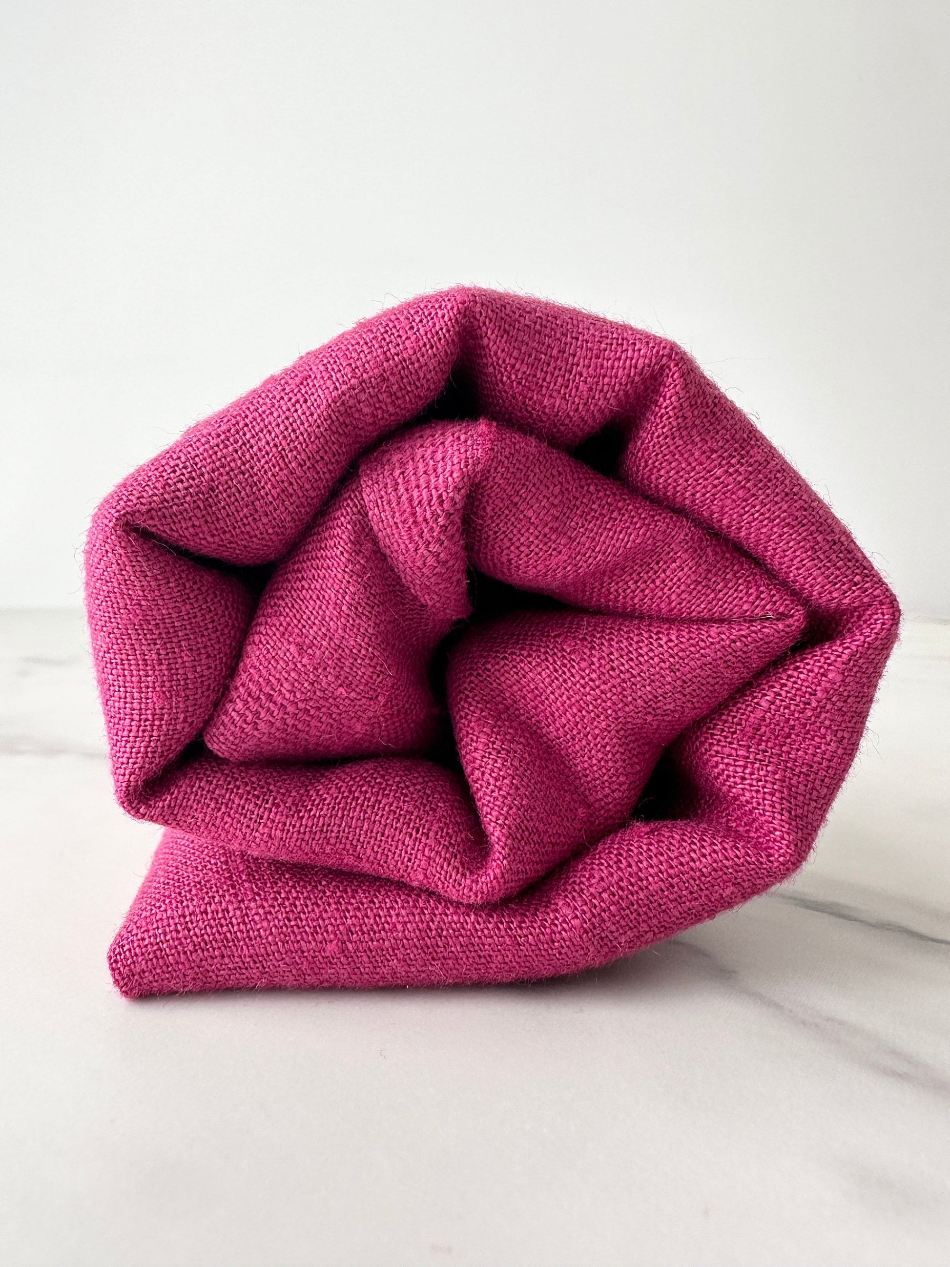 magenta pink linen fabric slub texture 